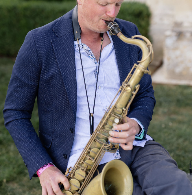 A Funk-Filled May Wedding at Folly Farm with Bristol’s Agent Funk